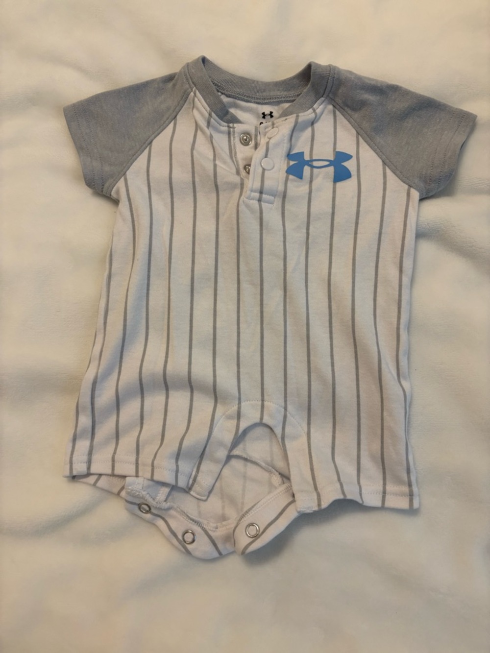 Under Armour White & Gray Pinstripe Baby One-Piece with Blue Logo